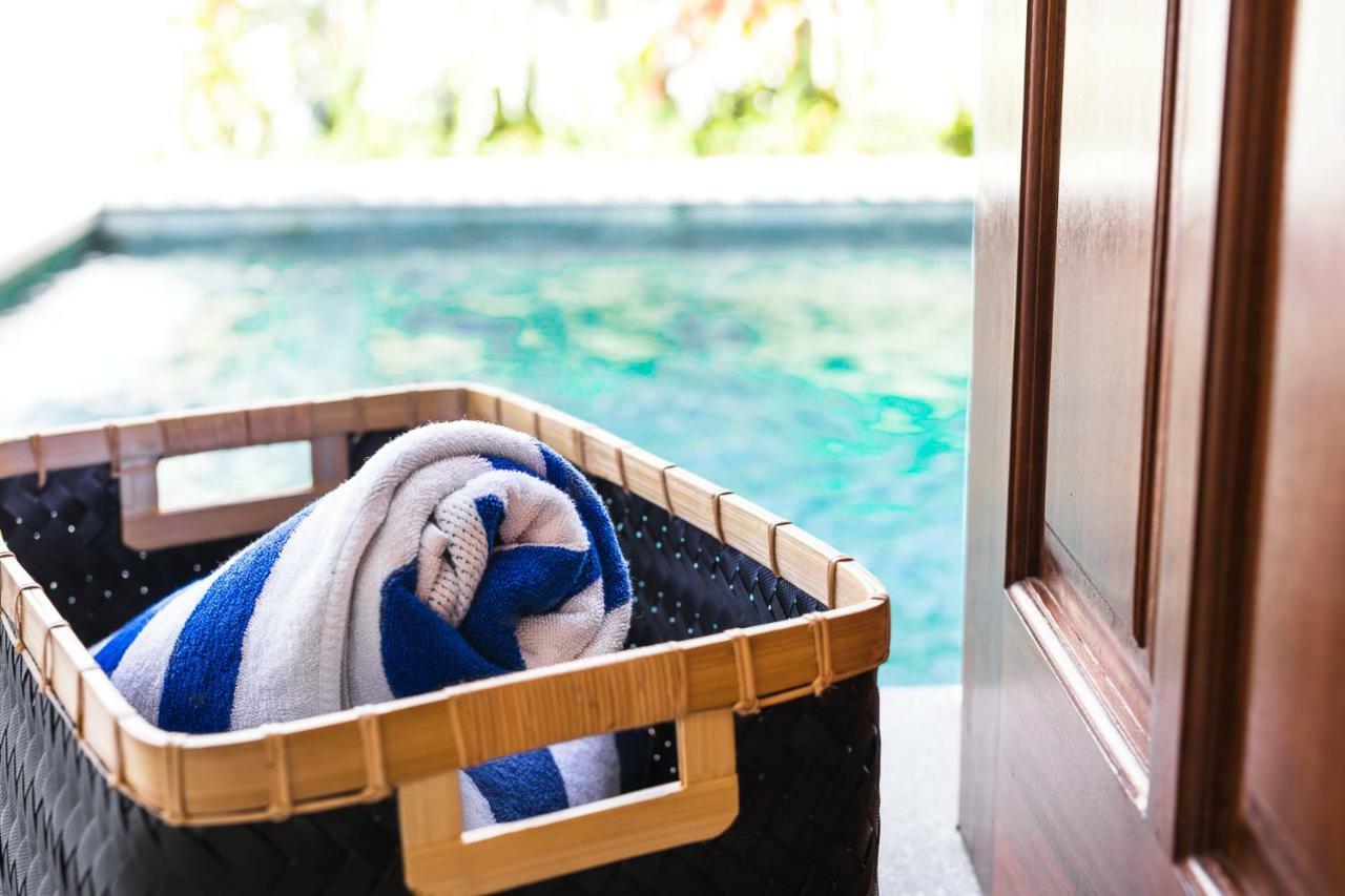 Villa Chikka Seminyak Exteriör bild